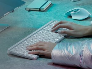 辦公室鍵盤推薦5. 羅技 MX Keys