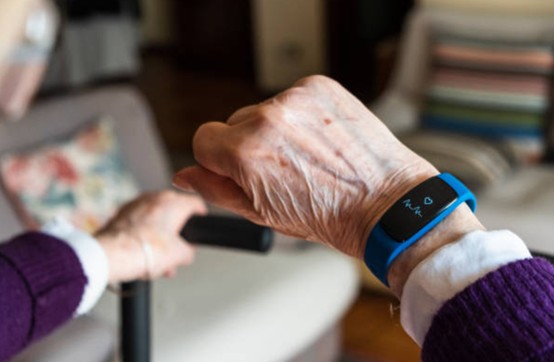 老人智慧手錶推薦