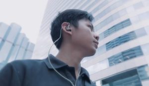 夾耳式耳機好用嗎 