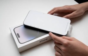 iphone 保護貼推薦